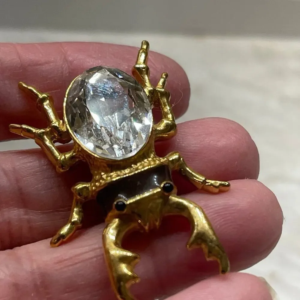 Lencia star collection Beetle crystal figurine